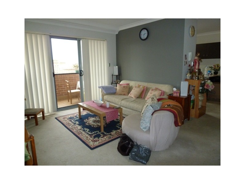 2/402 Beamish St, Campsie NSW 2194