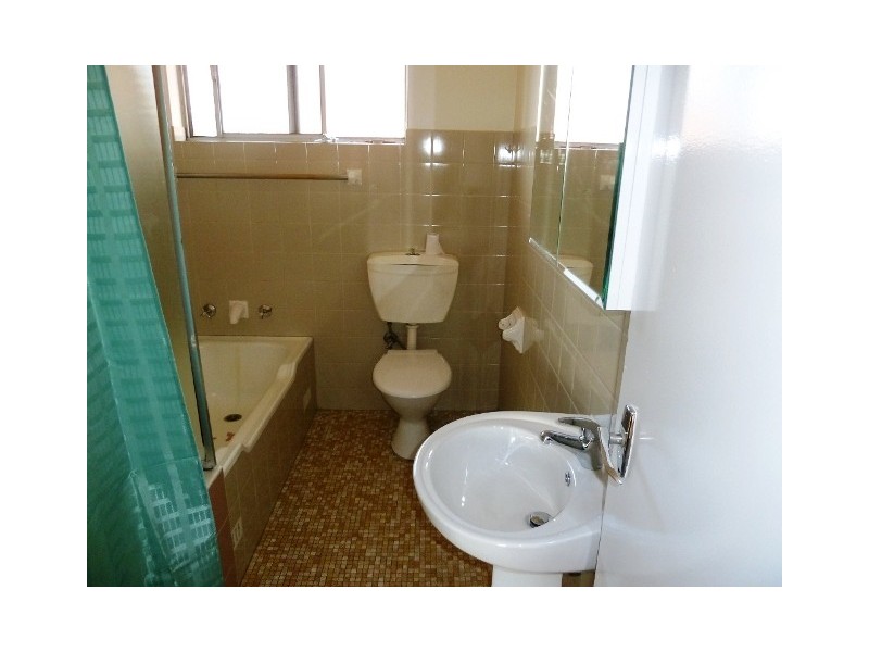 1/35 King Georges Rd, Wiley Park NSW 2195