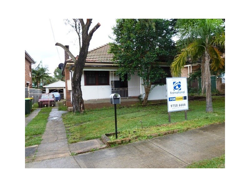 30 Rawson Rd, Greenacre NSW 2190
