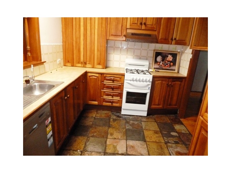 36 Cripps Ave, Kingsgrove NSW 2208