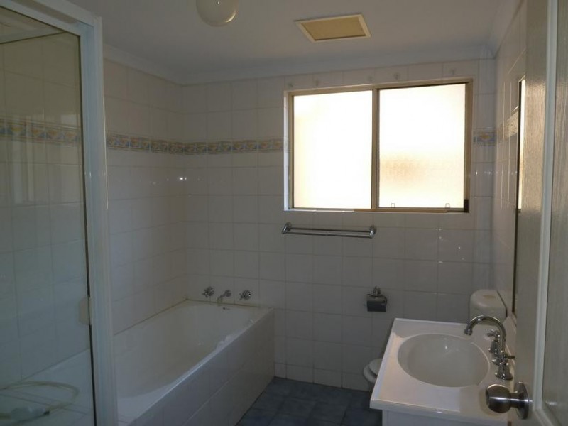 20/1 HILLVIEW ST, Roselands NSW 2196