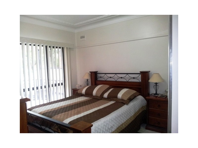 30 MOXON ST, Punchbowl NSW 2196