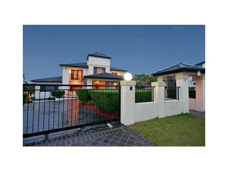 18 & 20 BENWERRIN AVE, Carss Park NSW 2221