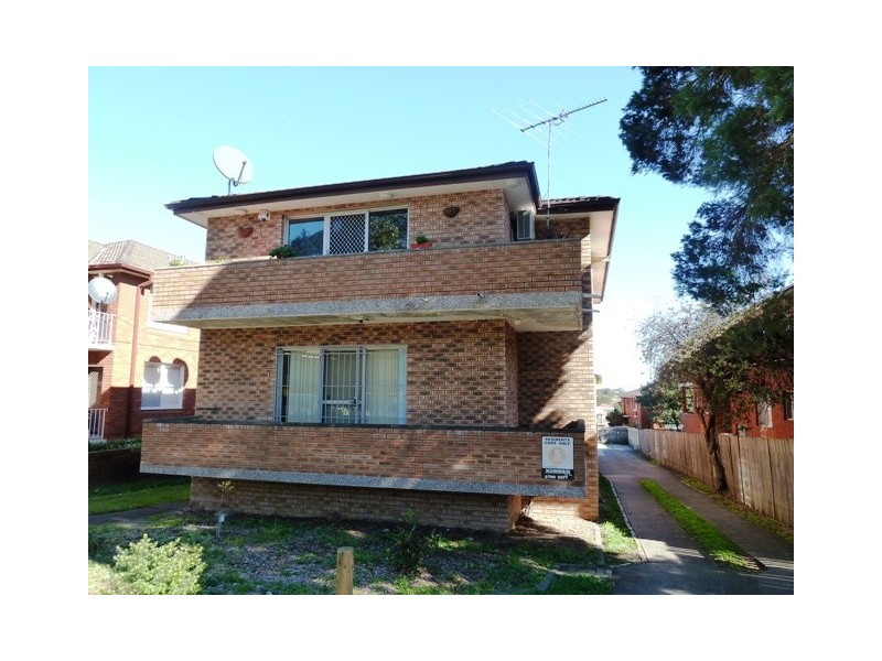 1/24 Shadforth st, Wiley Park NSW 2195