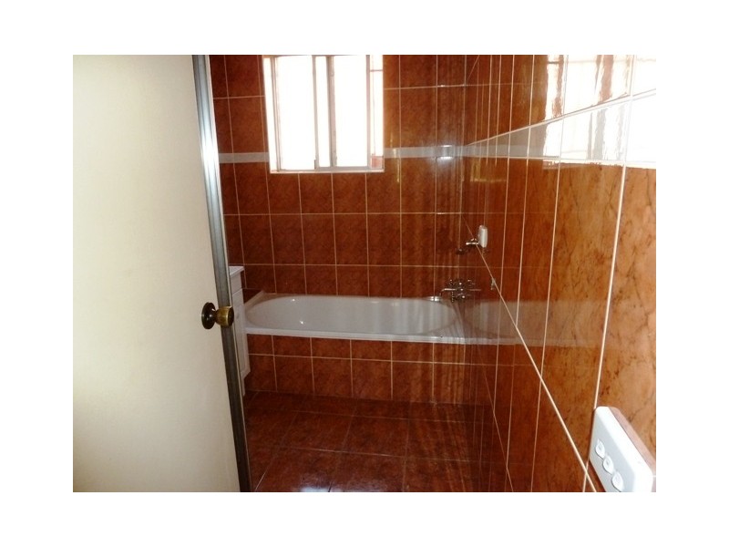 1/24 Shadforth st, Wiley Park NSW 2195