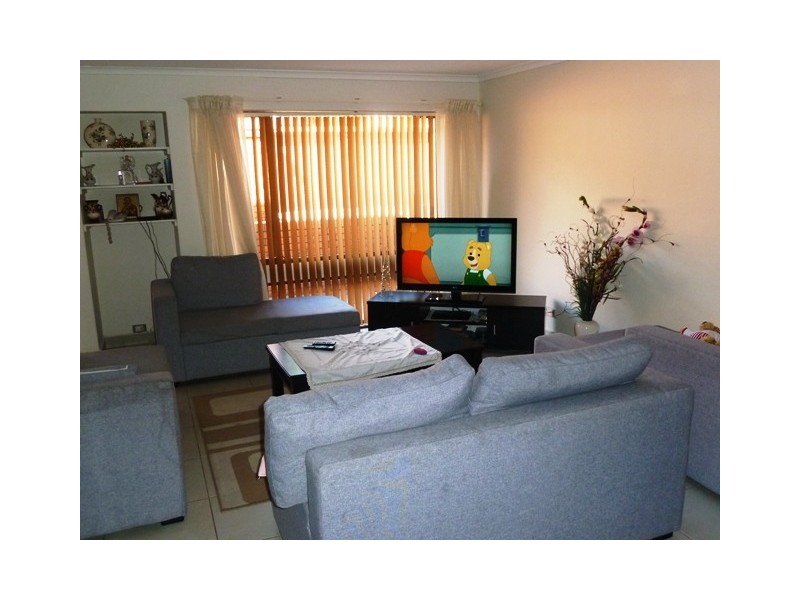 9/37-41 BORONIA ROAD, Greenacre NSW 2190