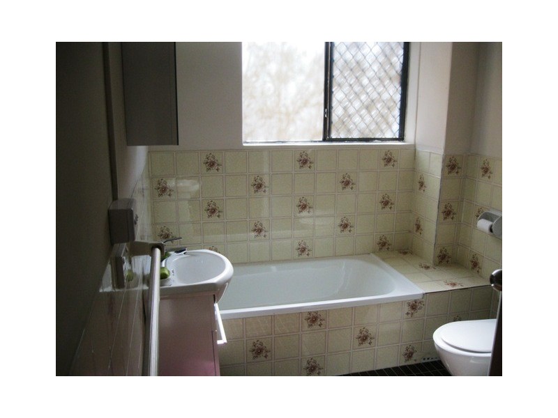 8/28-32 Weigand Ave, Bankstown NSW 2200