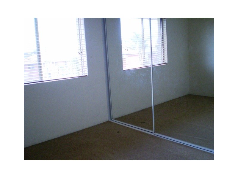 5/2 Denman Ave, Wiley Park NSW 2195