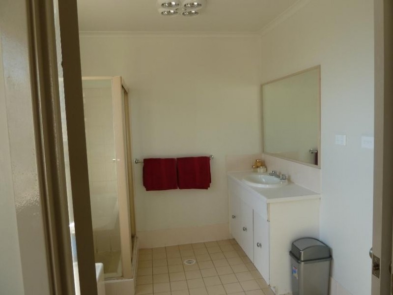 1 SUGARWOOD GROVE, Greenacre NSW 2190