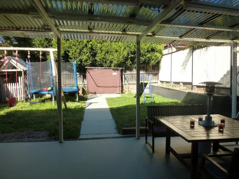 1 SUGARWOOD GROVE, Greenacre NSW 2190