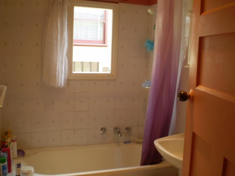 16 MACDONALD ST, Lakemba NSW 2195