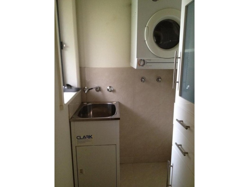 3/7 Farnham, Roselands NSW 2196