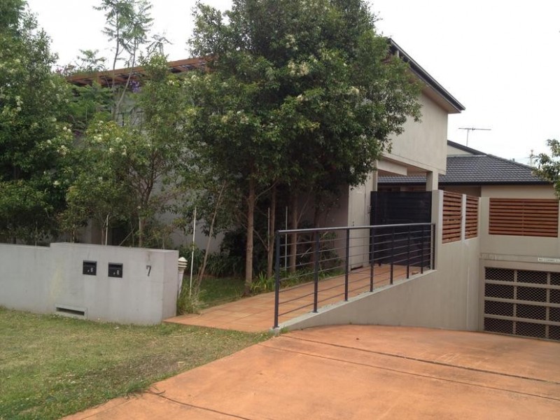 3/7 Farnham, Roselands NSW 2196