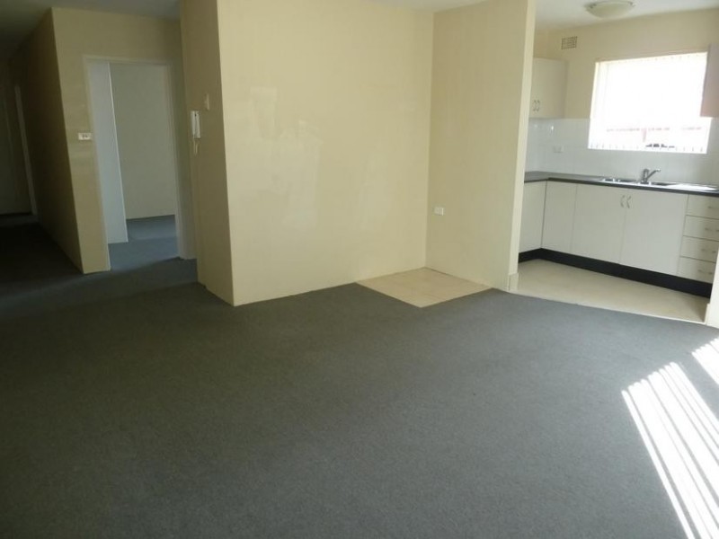 1/109 Dudley st, Punchbowl NSW 2196