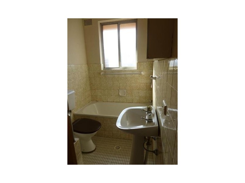 4/25 Yerrick Road, Lakemba NSW 2195