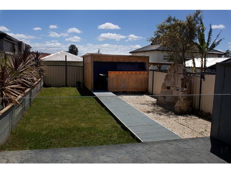 188A WILBUR ST, Greenacre NSW 2190
