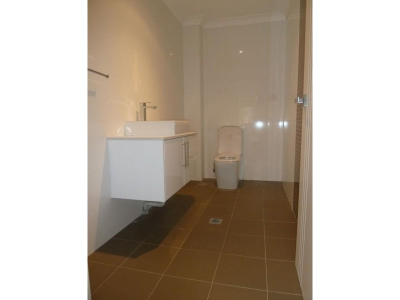 12a Blanc Avenue, East Hills NSW 2213