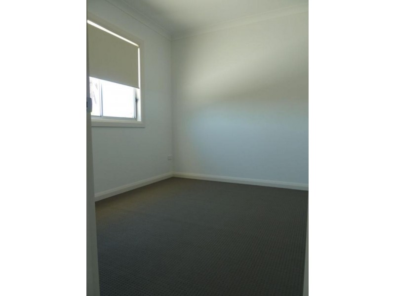 12a Blanc Avenue, East Hills NSW 2213