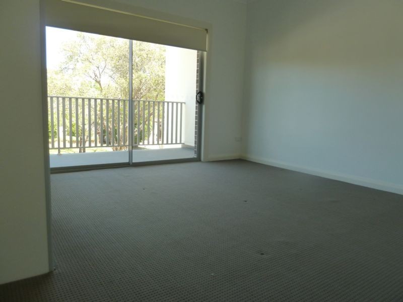 12a Blanc Avenue, East Hills NSW 2213