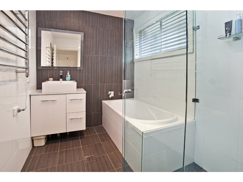 10 Burraneer Crescent, Greenacre NSW 2190