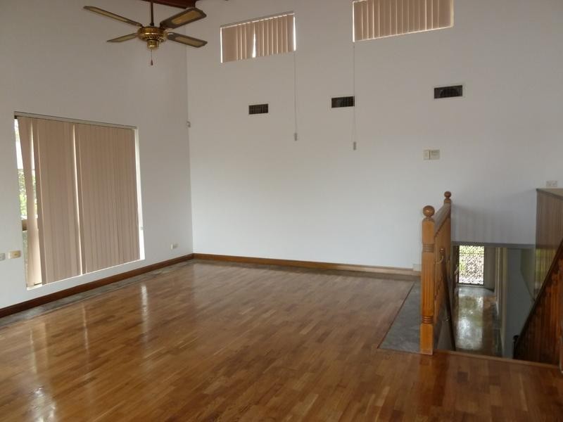 120 PAYTEN AVE, Roselands NSW 2196