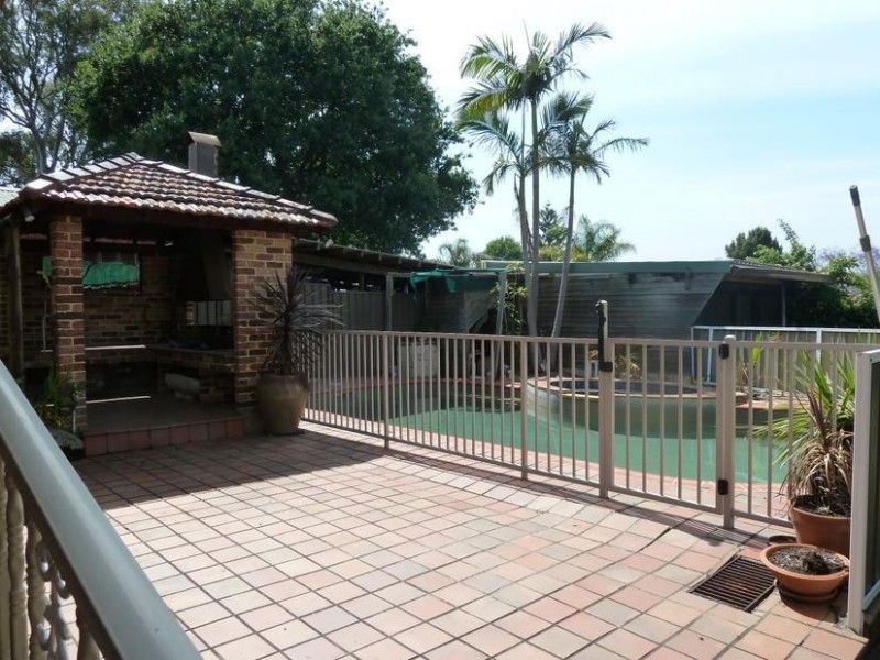 120 PAYTEN AVE, Roselands NSW 2196