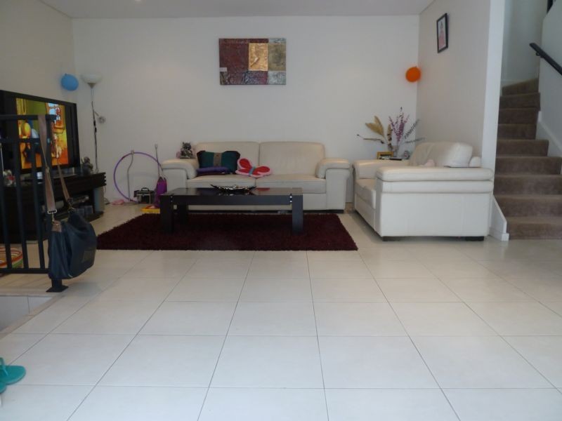 2/49-51 Old Kent Road, Greenacre NSW 2190