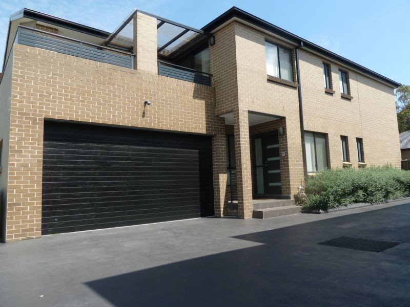2/49-51 Old Kent Road, Greenacre NSW 2190