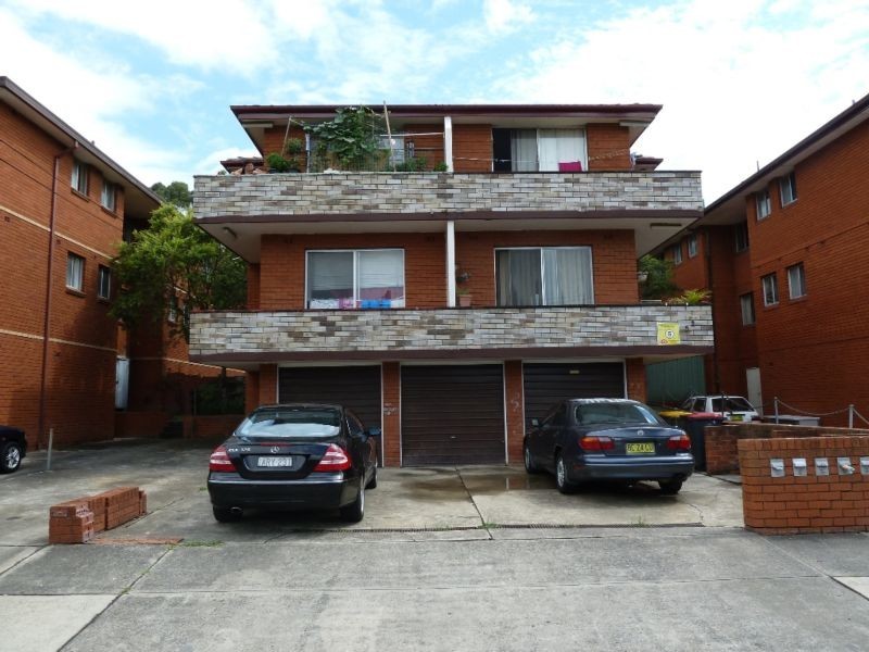 2/52 Macdonald Street, Lakemba NSW 2195