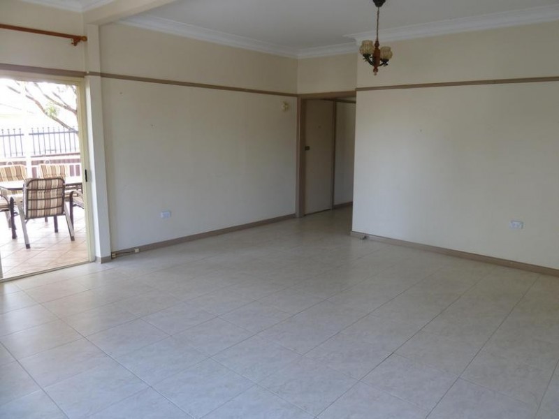 86 Boronia Road, Greenacre NSW 2190