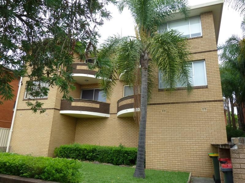 6/100 YANGOORA, Lakemba NSW 2195