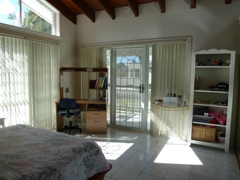 30 NORTHCOTE ROAD, Greenacre NSW 2190