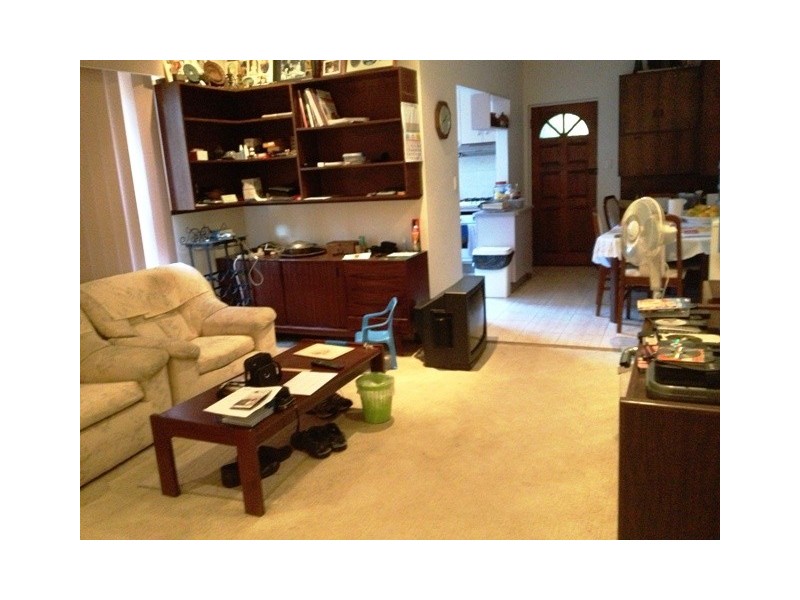 * Carwar ave, Carss Park NSW 2221