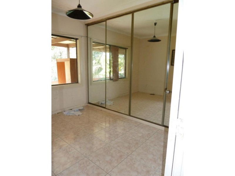 6 Drew Street, Greenacre NSW 2190