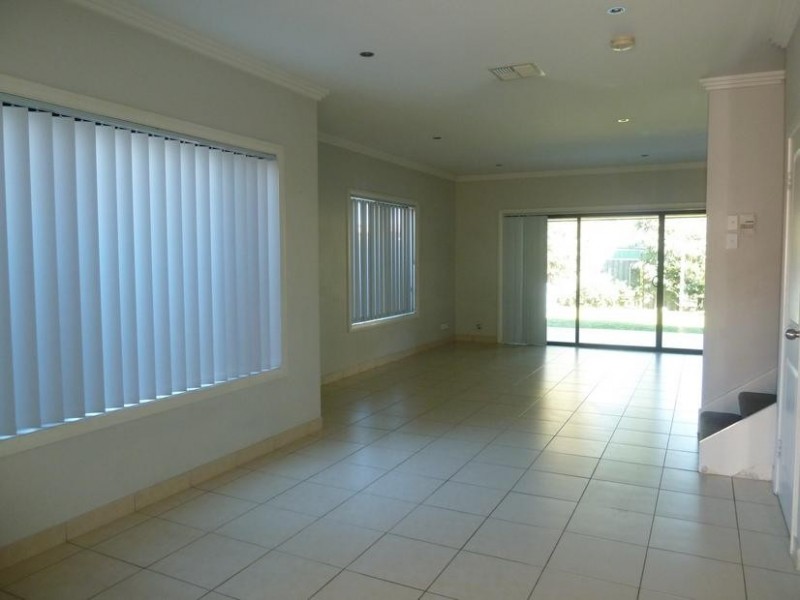 5A Webber Street, Greenacre NSW 2190