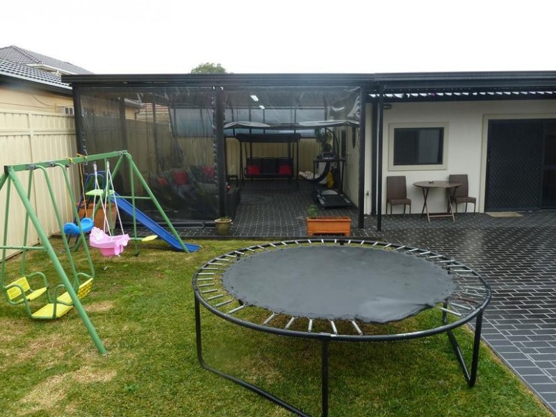 14 WILBUR ST, Greenacre NSW 2190