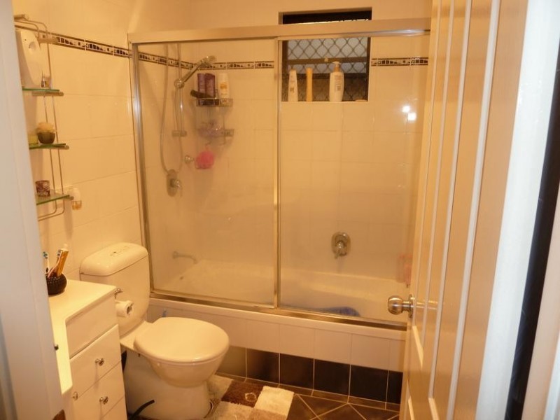 14 WILBUR ST, Greenacre NSW 2190