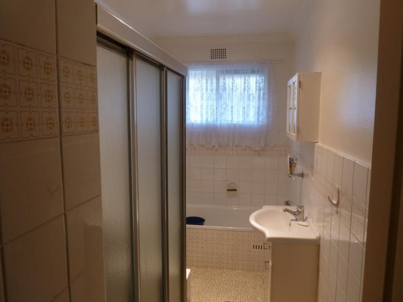 8/115 YANGOORA RD, Lakemba NSW 2195