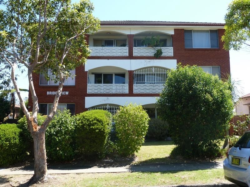 4/4 GARRONG ROAD, Lakemba NSW 2195