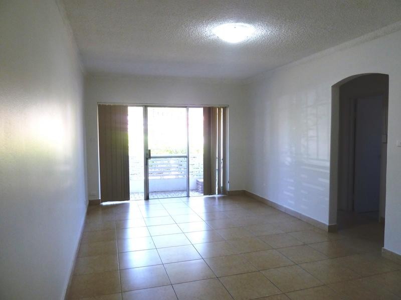 4/4 GARRONG ROAD, Lakemba NSW 2195