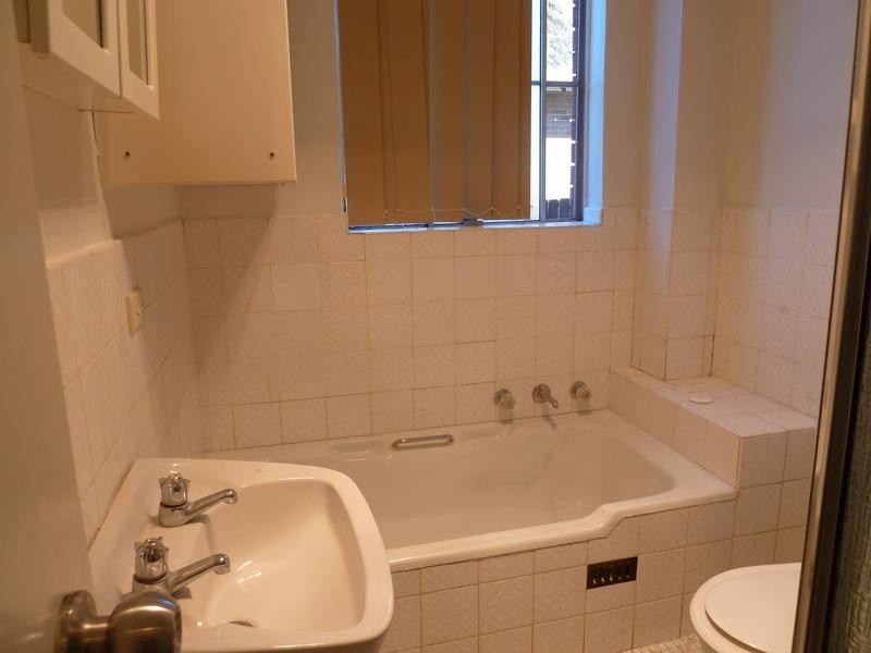 4/4 GARRONG ROAD, Lakemba NSW 2195