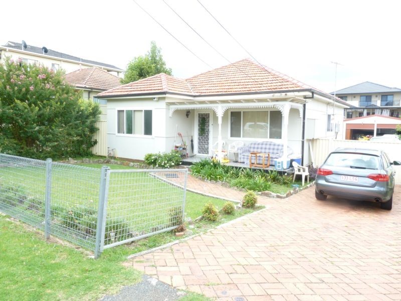 249a Wangee Road, Greenacre NSW 2190