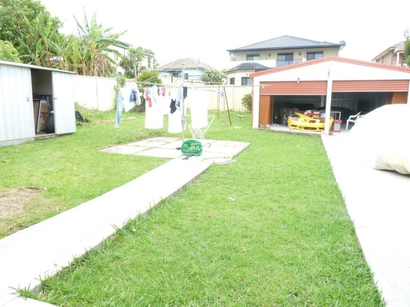 249a Wangee Road, Greenacre NSW 2190