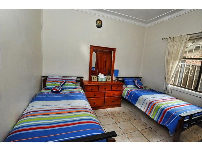 204 Noble Ave., Greenacre NSW 2190