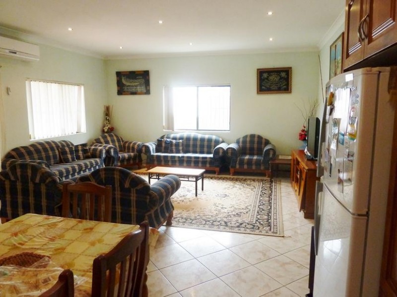 14 Mimosa Rd., Greenacre NSW 2190