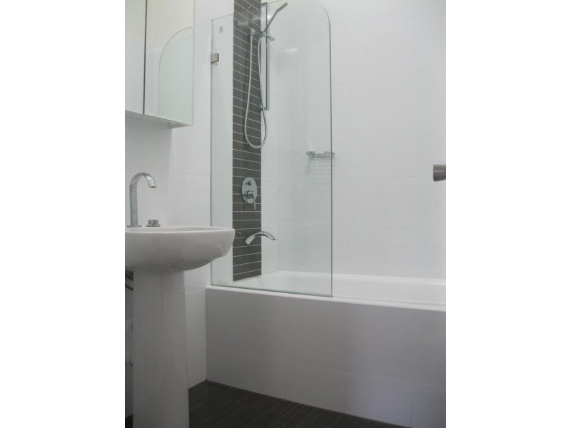 121 Lancaster Avenue, Punchbowl NSW 2196