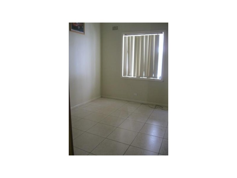 123 Macquarie Street, Greenacre NSW 2190