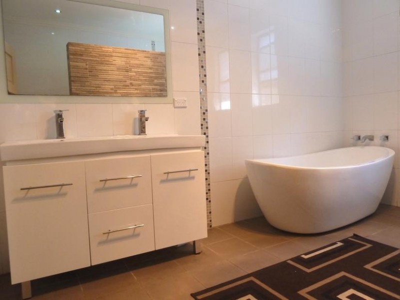 33 Shellcote Road, Greenacre NSW 2190