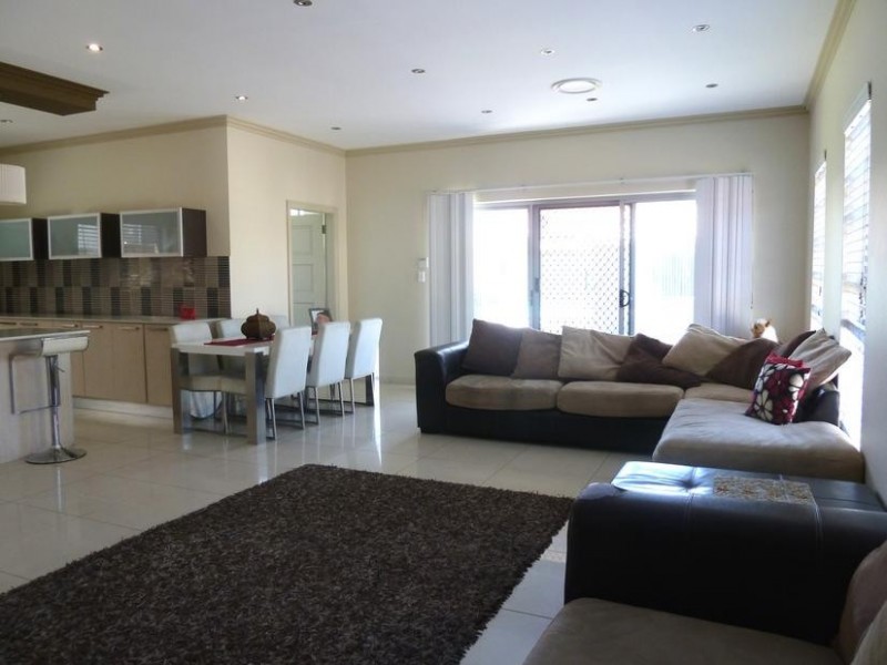 33 Shellcote Road, Greenacre NSW 2190