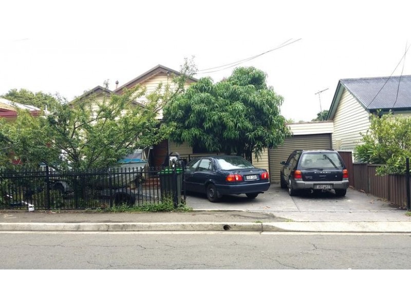 74 Benaroon Rd., Lakemba NSW 2195